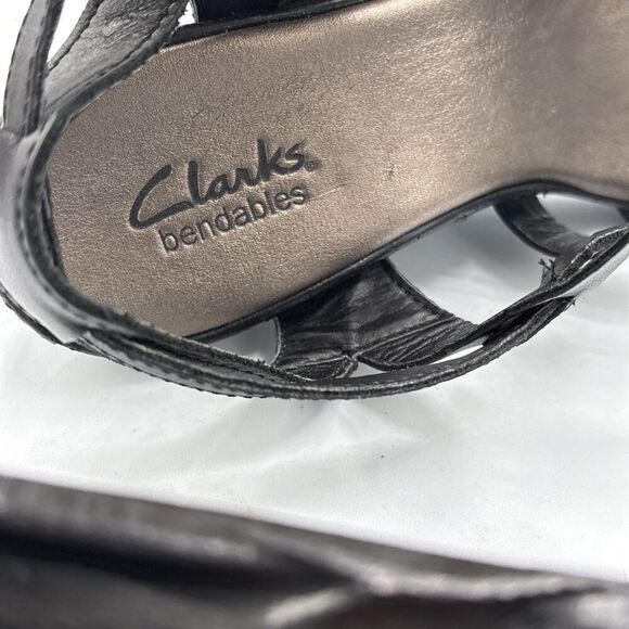 Clarks Bendables Black Leather Strappy Wedge Sandals Women’s 8.5 Comfort Buckle - Picture 5 of 13